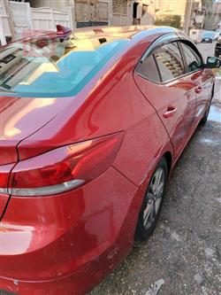 هیوندای ئەلەنترا